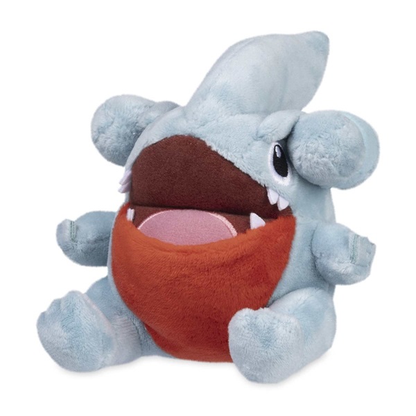 Pokémon - Gible Sitting Cuties - Pokémon Center Plush/Bamse 13cm